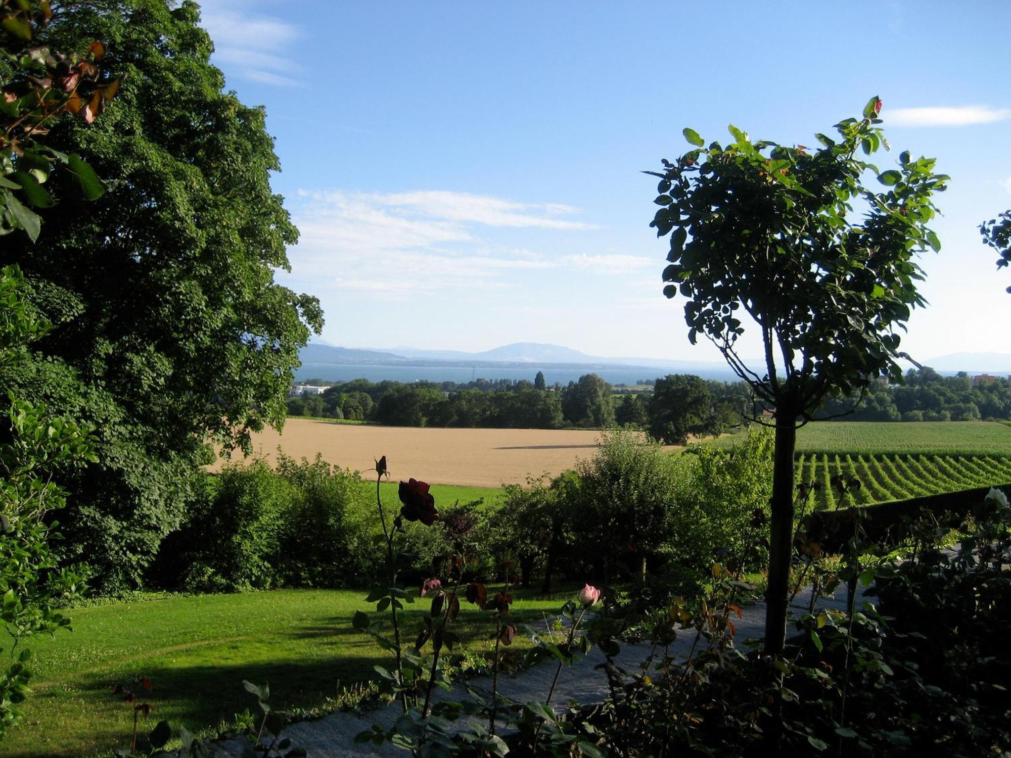 Le Chateau Lavigny Bagian luar foto
