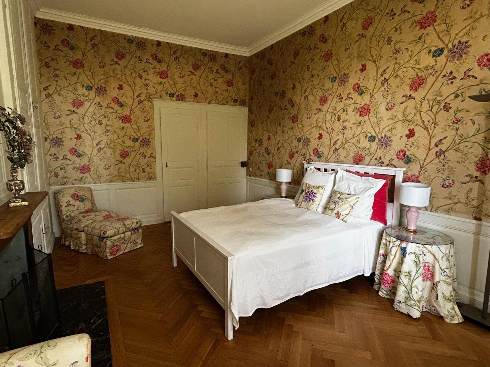 Le Chateau Lavigny Bagian luar foto